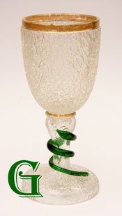A CLEAR GLASS CRACKLE FINISH GOBLET WITH APPLIED GREEN SNAKE